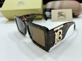 Picture of Burberry Sunglasses _SKUfw51978352fw